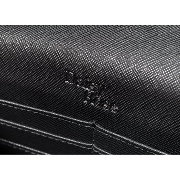 Daisy Rose Cross Body Bag for Women - RFID Blocking with Credit Card Slots - Picture 6 of 8